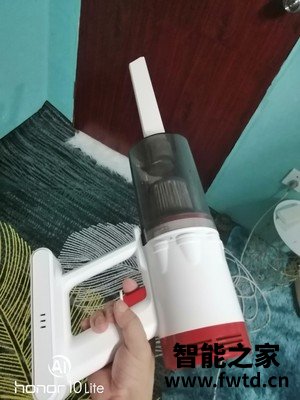 普沃达无线吸尘器怎么样?吐槽我的感受!真相大揭秘 普沃达无线吸尘器怎么样?吐槽我的感受!真相大揭秘