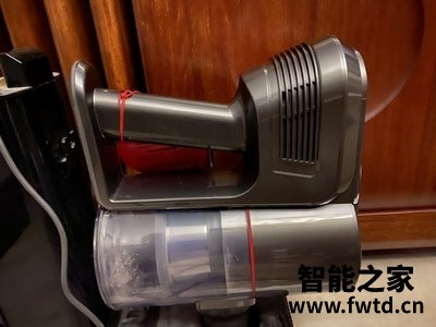小狗无线手持式吸尘器T11Pro真实使用感受,不看后悔 小狗无线手持式吸尘器T11Pro真实使用感受,不看后悔