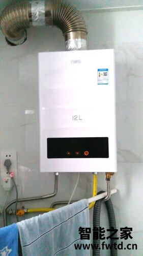 用后实情讲解万家乐jsg24-12m1a1和r2的区别?评测比较哪款好 用后实情讲解万家乐jsg24-12m1a1和r2的区别?评测比较哪款好