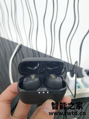蓝牙耳机JBL livefree nc质量曝光,口碑如何真好吗 蓝牙耳机JBL livefree nc质量曝光,口碑如何真好吗