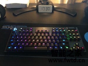 对比评测罗技G913 TKL 机械键盘怎么样?千万不要上当?!!!!【问题求助 对比评测罗技G913 TKL 机械键盘怎么样?千万不要上当?!!!!【问题求助