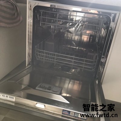 使用：美的JV800洗碗机怎么样？经验分享！