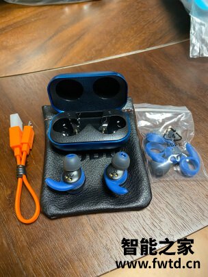 谁知道苹果AirPods Max头戴式耳机怎么样,使用3个月感受! 谁知道苹果AirPods Max头戴式耳机怎么样,使用3个月感受!