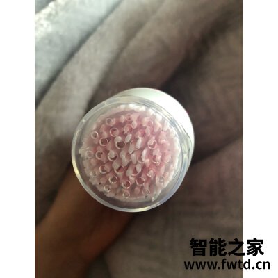 松下xrf1和雅萌红光bloom区别大么,目前入手哪个好些! 松下xrf1和雅萌红光bloom区别大么,目前入手哪个好些!