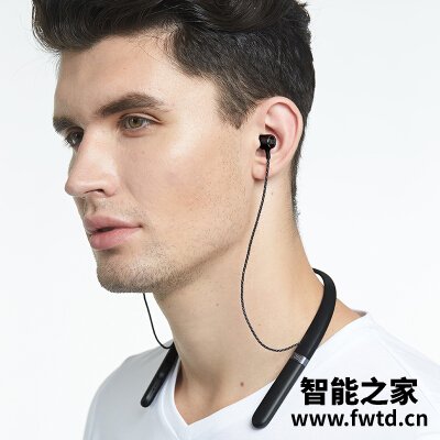 实情解密jbllive200bt和索尼wic400 哪款好用?深度剖析功能区别 实情解密jbllive200bt和索尼wic400 哪款好用?深度剖析功能区别