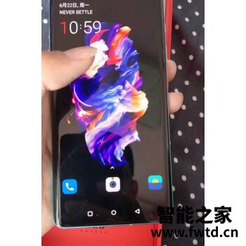 亲身感受评测:小米11和小米10哪个好用?全方位评测揭秘! 亲身感受评测:小米11和小米10哪个好用?全方位评测揭秘!