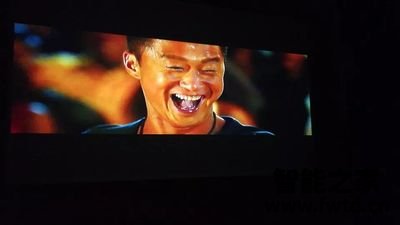 使用区别:爱普生tw5700投影仪入手哪个好怎么选择! 使用区别:爱普生tw5700投影仪入手哪个好怎么选择!