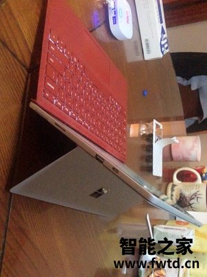 开箱体验:评测Surface Pro EVE V2怎么样?这个真的好吗!!使用三个月感受 开箱体验:评测Surface Pro EVE V2怎么样?这个真的好吗!!使用三个月感受