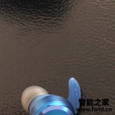 认真分析JBL Free II耳机怎么样？性价比高！ 