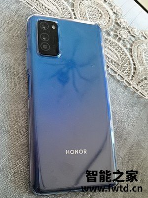 你想要了解的:荣耀V40PRO评测怎么样?有哪些优缺点??使用一个月后悔了 你想要了解的:荣耀V40PRO评测怎么样?有哪些优缺点??使用一个月后悔了