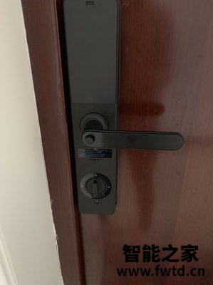 天猫精灵智能指纹锁怎么样上手一周讲真相？ 