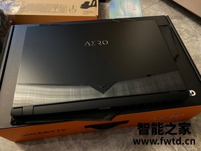 不吹不黑：评测技嘉G7游戏本怎么样？这个真的好吗！！使用三个月感受