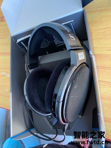 【开箱解读】森海塞尔hd650和660s哪个更好？评测结果不看后悔