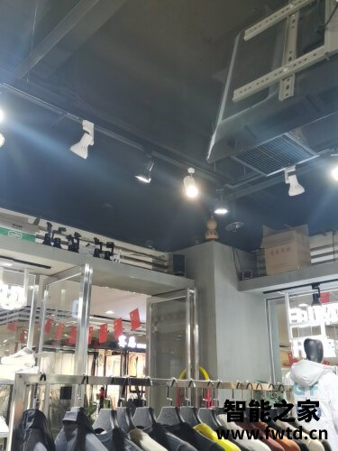 「入手体验」奋达r25bt和漫步者r1700bt有什么不同？评测比较哪款好
