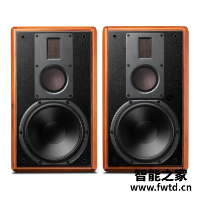 老司机告诉你惠威m5a和x8哪个好？图文爆料分析