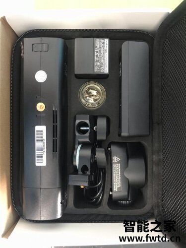 口碑解读神牛ad200pro如何和引闪器连接？质量真的好吗