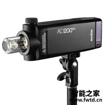 口碑解读神牛ad200pro如何和引闪器连接？质量真的好吗