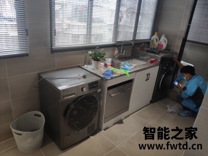 西门子WG44C3B00W和西门子WB24ULZ01W哪个好？？求大神推荐 