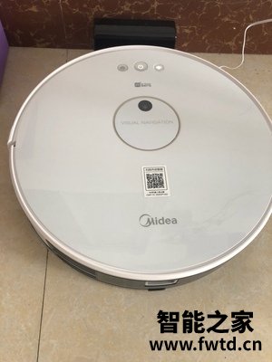 美的扫地机m4和m3选哪个好点?用后三个月感受反馈!! 美的扫地机m4和m3选哪个好点?用后三个月感受反馈!!