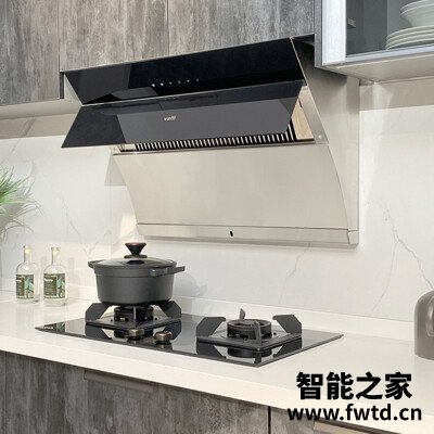 使用区别华帝和美的烟灶哪个好用点??独家评测 使用区别华帝和美的烟灶哪个好用点??独家评测