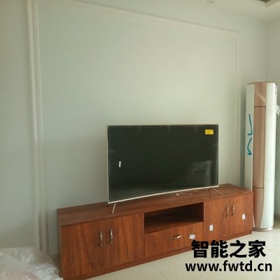 海信65e5f和TCL65Q10的区别，大家怎么选择哪个好! 
