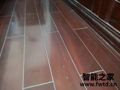 荣泰6880和6600哪个更好,区别在哪里?能入手吗 荣泰6880和6600哪个更好,区别在哪里?能入手吗
