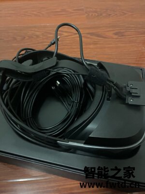 优缺点测评HUAWEI VR Glass和大朋VR E3C哪个好什么区别??全面分析曝光 优缺点测评HUAWEI VR Glass和大朋VR E3C哪个好什么区别??全面分析曝光