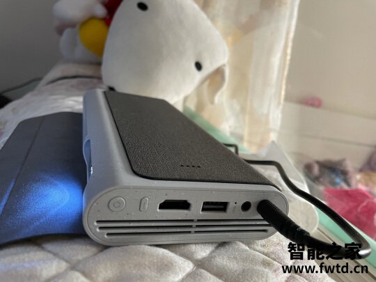 坚果投影仪怎么样？上手后诉说实情感受 