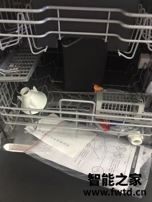美的华凌洗碗机vie6怎么样有问题吗？质量差是事实吗？？ 