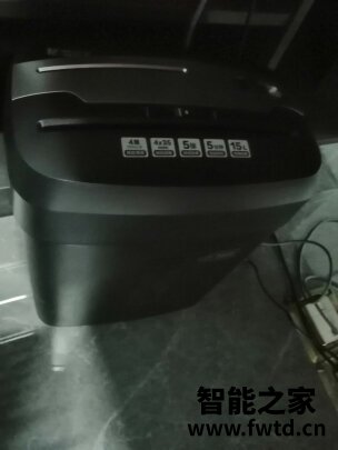 评测晨光AEQN8905碎纸机怎么样？真相揭秘入手感受 