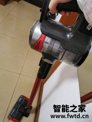 小狗T12Plus Rinse和t12pro哪个好点,有什么区别?值不值的买 小狗T12Plus Rinse和t12pro哪个好点,有什么区别?值不值的买
