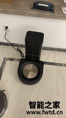 感受分享:iRobot s9+扫地机器人和iRobot Braava381哪个好有何区别?使用一 感受分享:iRobot s9+扫地机器人和iRobot Braava381哪个好有何区别?使用一