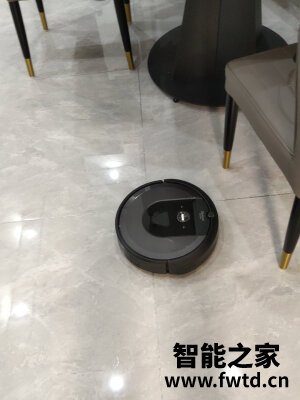 大家使用说说iRobot Roomba i7和iRobot Roomba i4哪个好什么区别?质量很 大家使用说说iRobot Roomba i7和iRobot Roomba i4哪个好什么区别?质量很