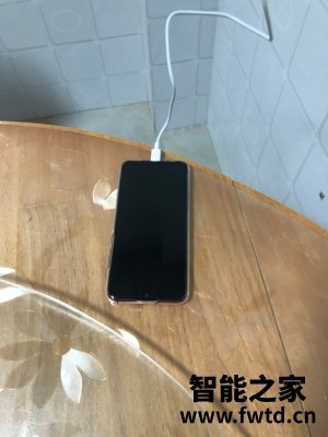 了解说说一加9和苹果12区别哪个好？使用一段时间问题总结 