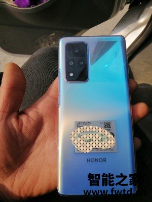 亲身试用体验荣耀v40lite到底怎么样参数质量是不是很差 亲身试用体验荣耀v40lite到底怎么样参数质量是不是很差