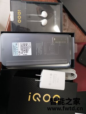 业主分享OPPO Reno5 K和iQOO U1x哪个好什么区别?质量真的很吗? 业主分享OPPO Reno5 K和iQOO U1x哪个好什么区别?质量真的很吗?