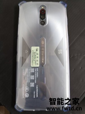 红魔6和红魔5S哪个好什么区别真实感受曝光评测,不看后悔! 红魔6和红魔5S哪个好什么区别真实感受曝光评测,不看后悔!