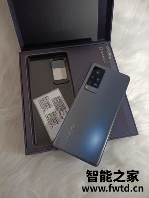 OPPO Reno4 Pro和vivo X60 Pro哪个好什么区别?评测揭秘,真实感受分析 OPPO Reno4 Pro和vivo X60 Pro哪个好什么区别?评测揭秘,真实感受分析