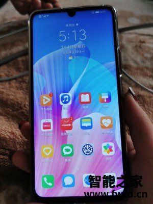 黑鲨4和苹果12对比评测哪个好说说区别怎么样 黑鲨4和苹果12对比评测哪个好说说区别怎么样