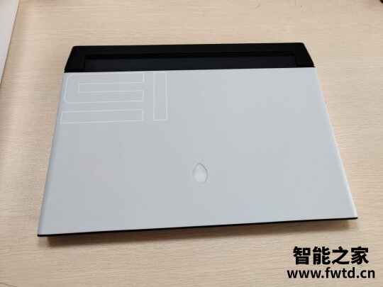 外星人Alienware m15 R4 新手小白攻略爆料,选前必看 外星人Alienware m15 R4 新手小白攻略爆料,选前必看
