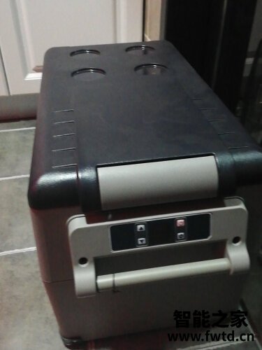 「买前须知」冰虎cf45和c40  哪个更好用？深度剖析功能区别