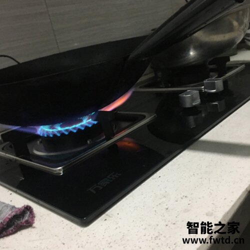 「功能解读」万家乐k260b 万和c3l560比较 哪款好？评测结果不看后悔