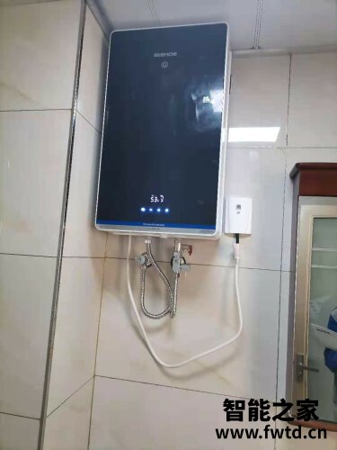 「一定要知道」格林姆斯w11和G10区别有什么不同？哪个更合适