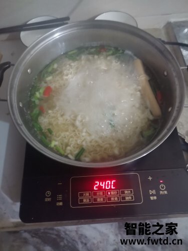 「实情必读」美的simple和easy差别？哪个更合适