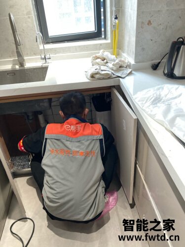 达人爆料飞利浦aut3043净水器怎么样？质量真的好吗