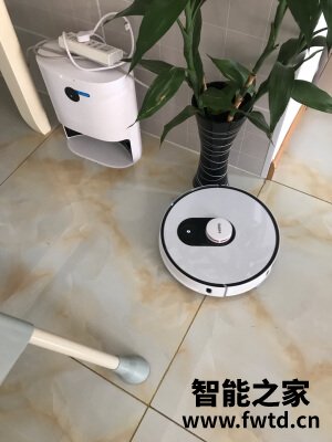 【深度测评】睿米自动集尘扫地机器人怎么样?一个月使用后悔死了真的? 【深度测评】睿米自动集尘扫地机器人怎么样?一个月使用后悔死了真的?