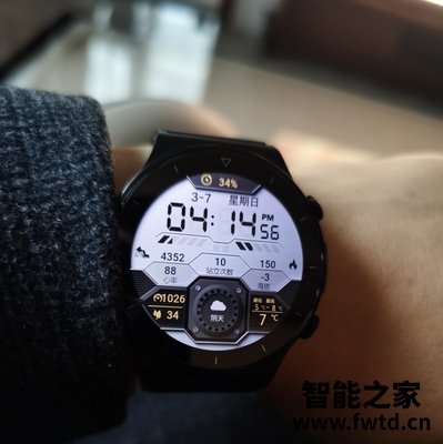 真相选择吐槽：区别ticwatch e3和e2哪个好，参数评测哪个好