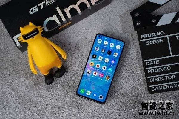 真我gtneo2t屏幕素质_真我gtneo2t屏幕尺寸