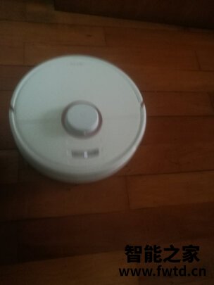 「智能汇评」石头扫地机器人T7质量好不好?用后一周讲体验实情？