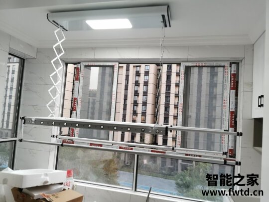 「知乎热问」雷士电动晾衣架怎么样？一周体验极度后悔？内幕感受